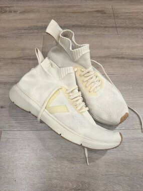 VEJA X RICK OWENS MID BUTTER.  Size 10